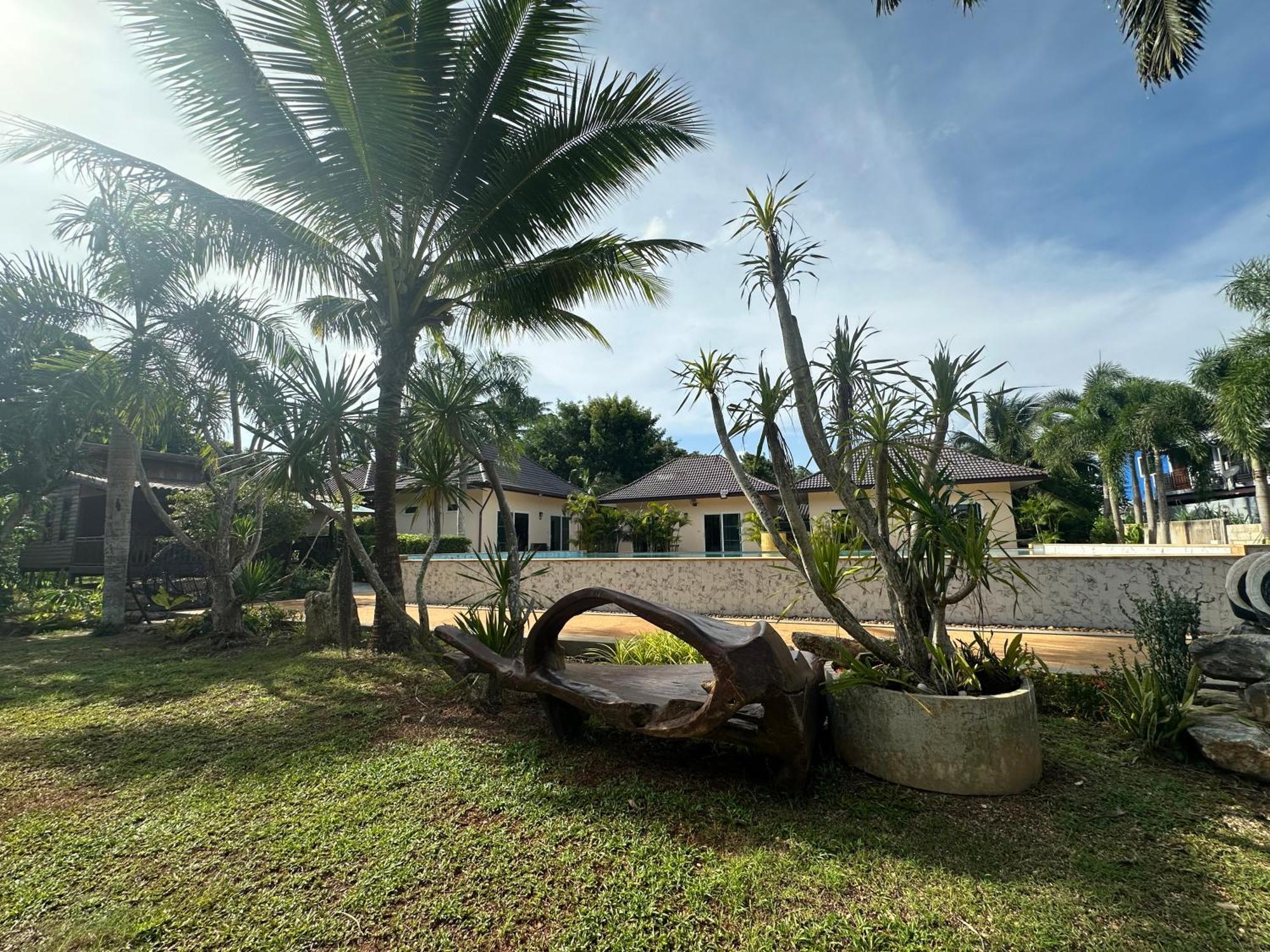 Thip Siam Village Ao Nam Mao Bagian luar foto